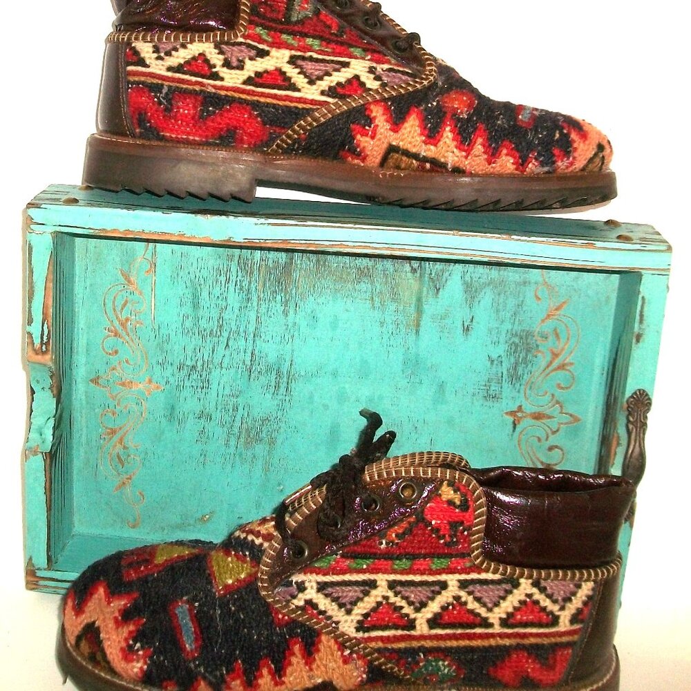 River Turkey Handmade Leather & Antique Turkish Kilim Chukka Boots 10M